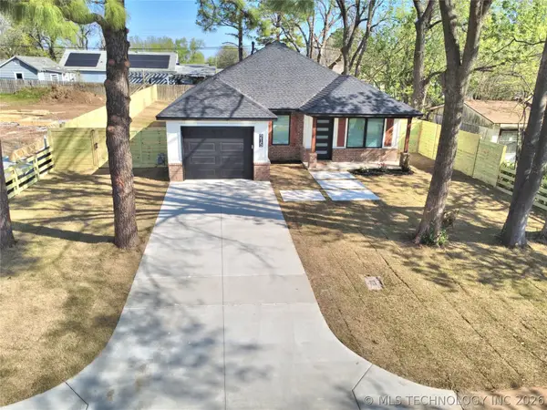 217 W 40th Place, Sand Springs, OK 74063