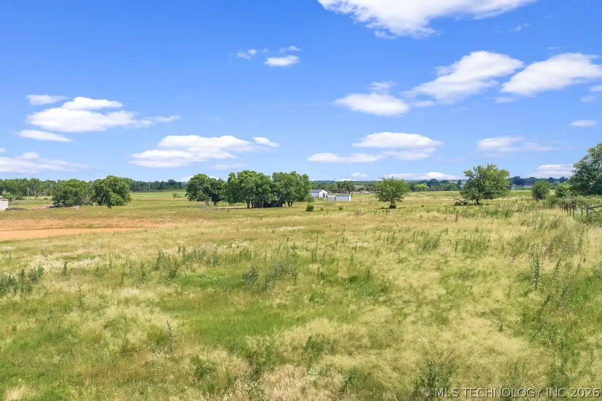 Lindale, Ardmore, OK 73401 - #1