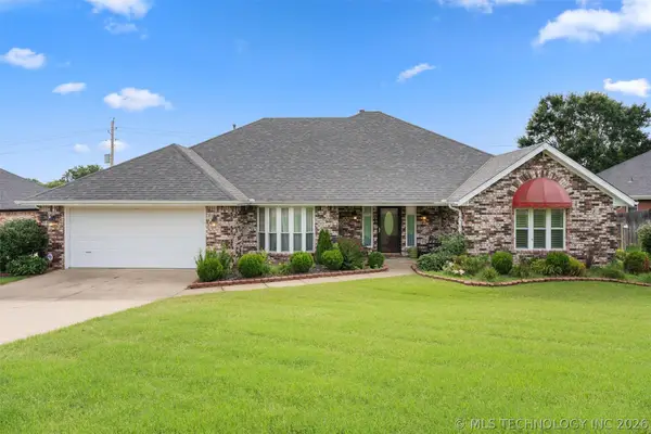 1018 Arbor Drive, Bartlesville, OK 74006