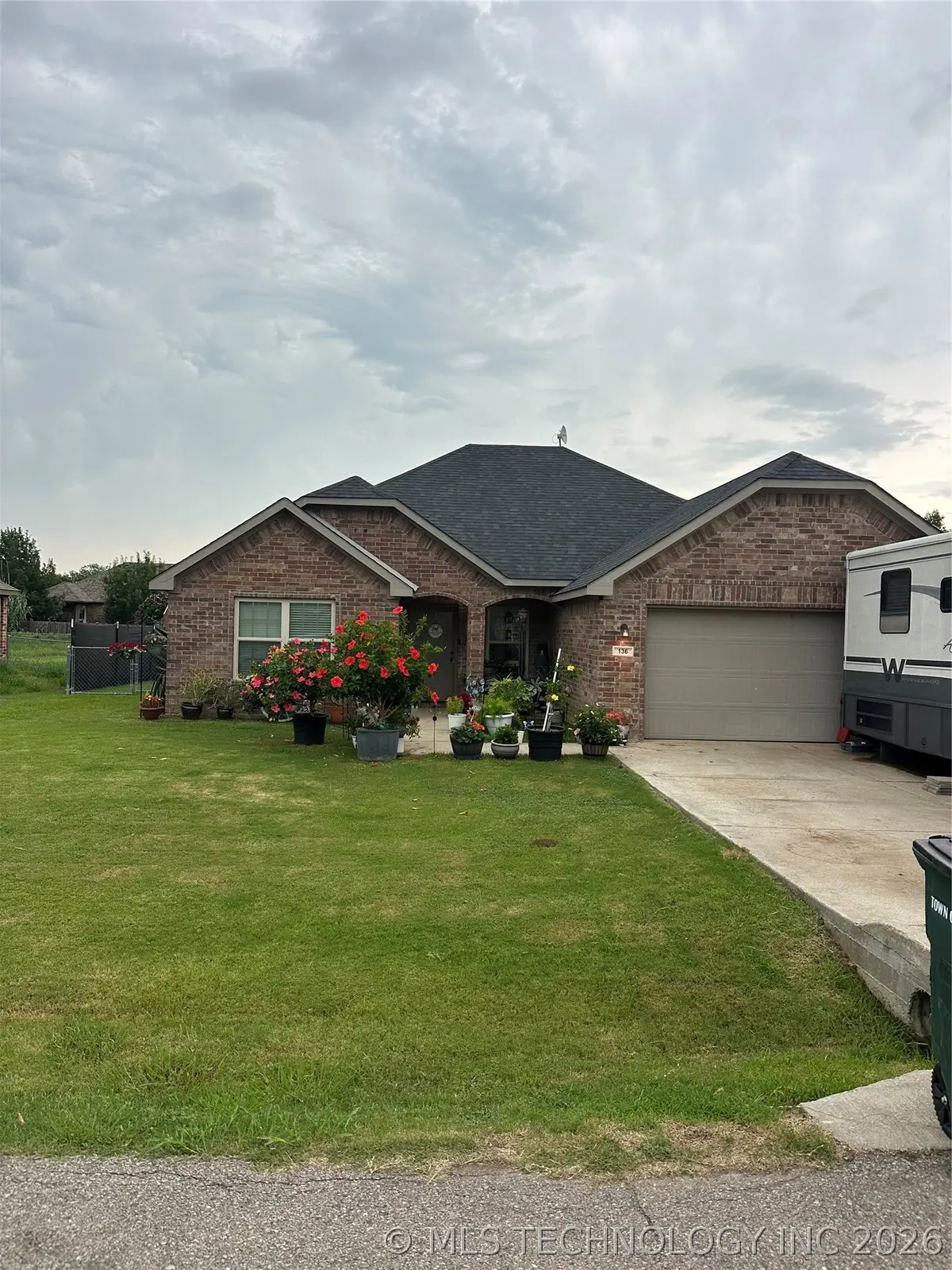 136 Glenbrook, Calera, OK 74730 - #1