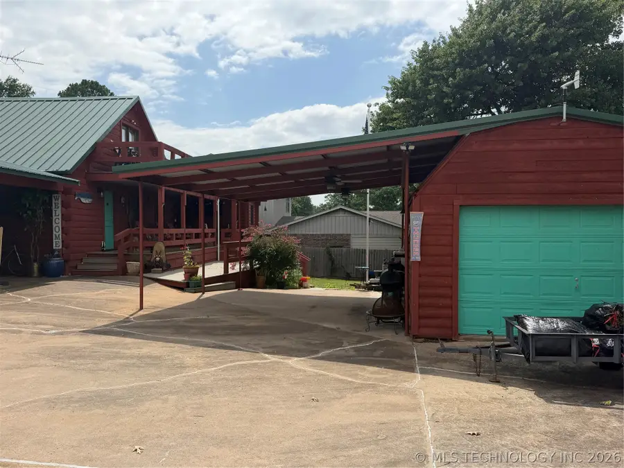 504 N Elm, Eufaula, OK 74432 - #2