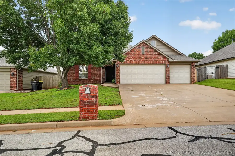 10333 E 113th Street S, Bixby, OK 74008 - #2
