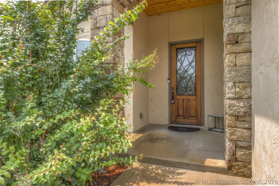 1312 S Desert Palm Lane, Broken Arrow, OK 74012 - #2