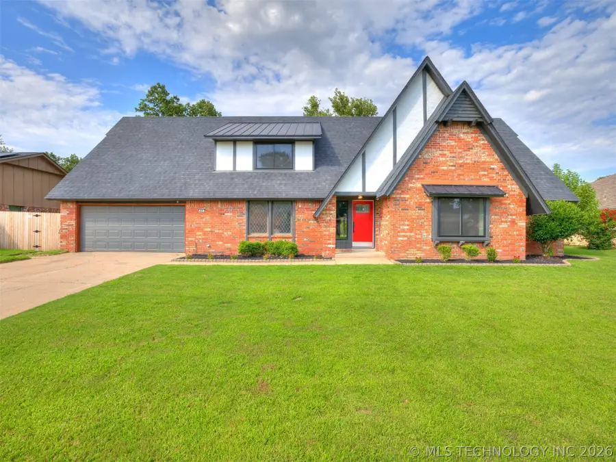 826 Lynwood Lane, Broken Arrow, OK 74011 - #2