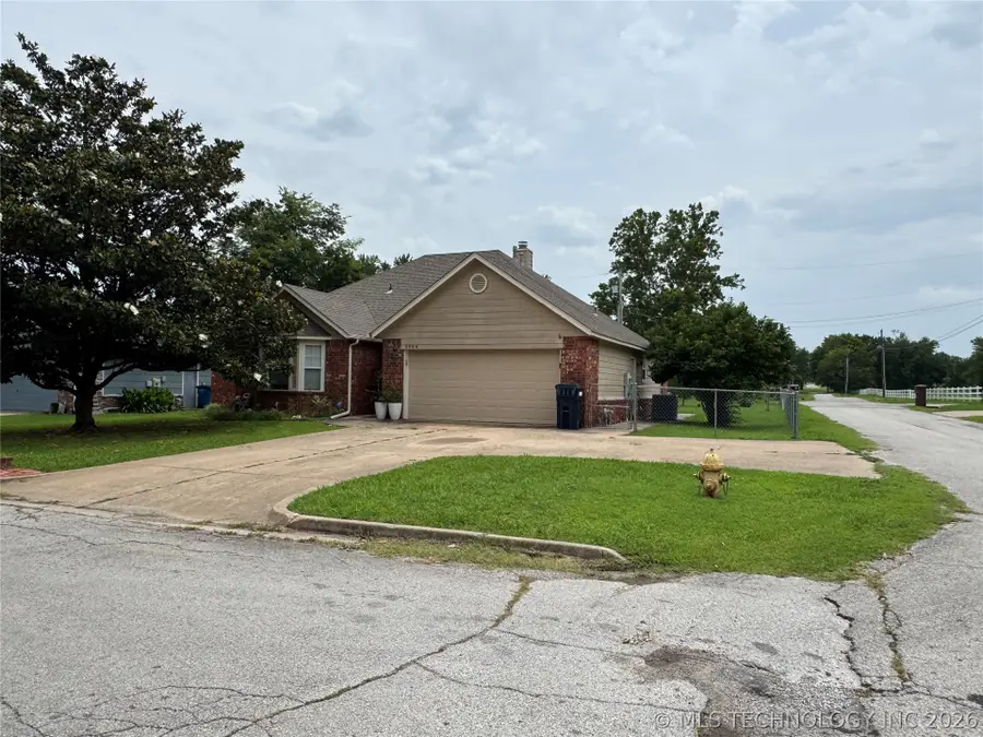5954 W 43rd Street, Tulsa, OK 74107 - #2