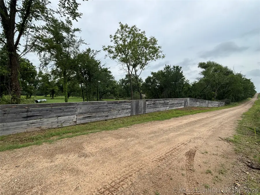 12777 Boggy Depot, Coleman, OK 73432 - #3