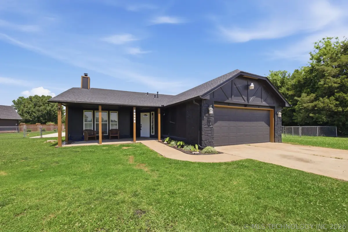 17621 E 80th Street, Owasso, OK 74055 - #1