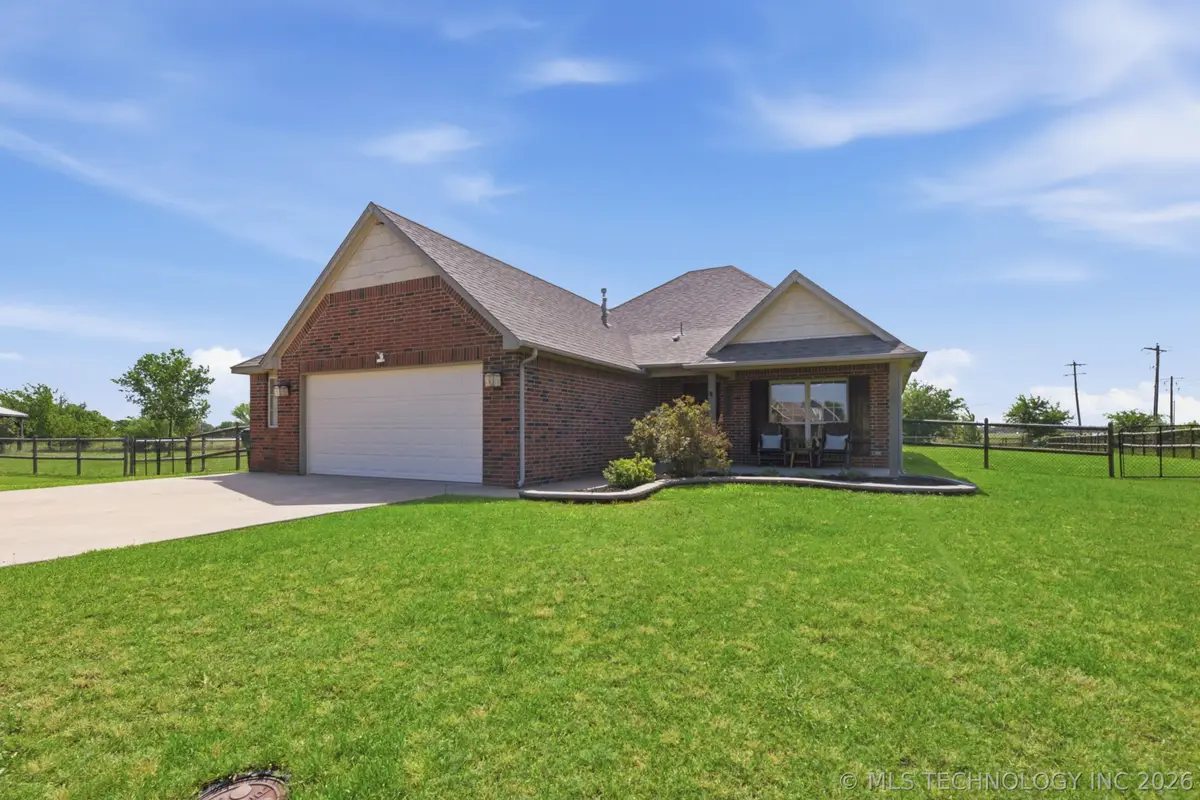 5962 E 136th Place, Collinsville, OK 74021 - #1