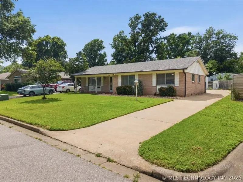 6831 E 17th Street, Tulsa, OK 74112 - #2