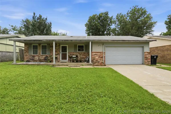 1121 W Memphis Street, Broken Arrow, OK 74012