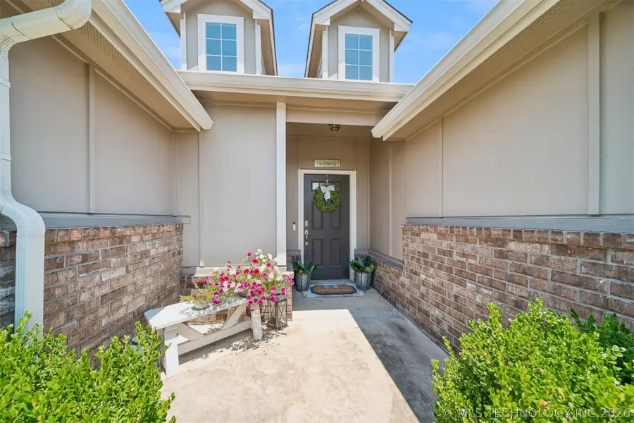 3500 W Charlotte Street, Broken Arrow, OK 74011 - #2