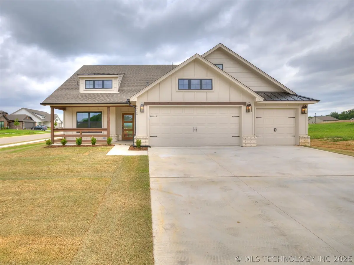 8924 N 78th East Avenue, Owasso, OK 74055 - #1