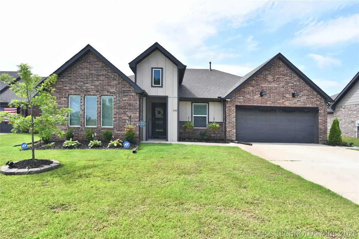 7142 E 154th Street S, Bixby, OK 74008 - #1