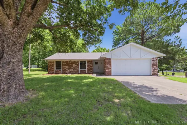923 S Hiawatha Avenue, Sapulpa, OK 74066