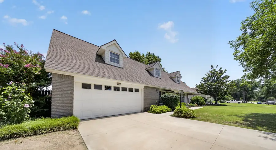 5853 S Irvington Avenue, Tulsa, OK 74135 - #3