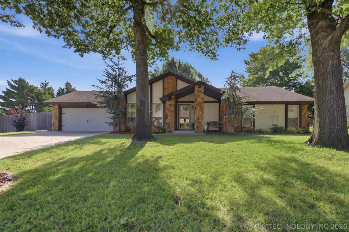 8105 S 74th East Avenue, Tulsa, OK 74133 - #1