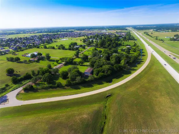 12711 N 135th East Avenue, Collinsville, OK 74021