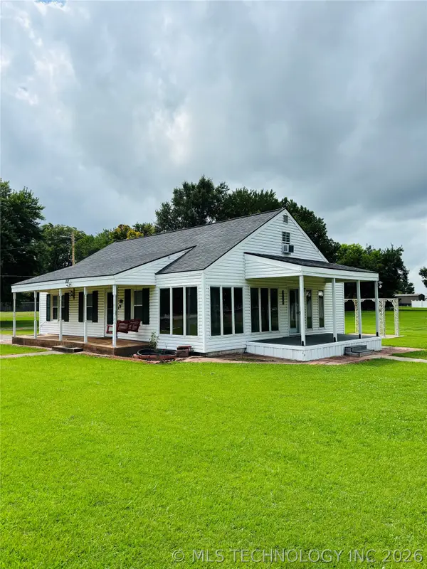 325 College Road, Warner, OK 74469