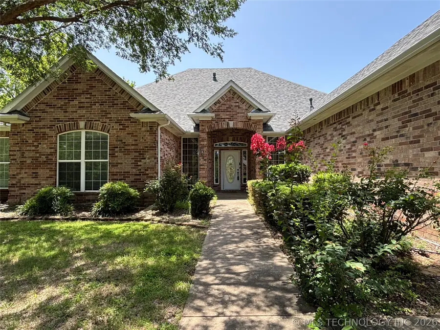 3201 Greenbriar, Durant, OK 74701 - #3