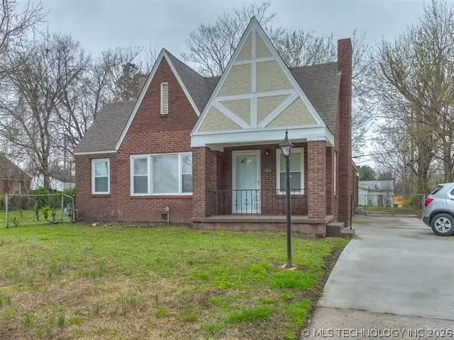 1624 N Boston Avenue, Tulsa, OK 74106 - #1
