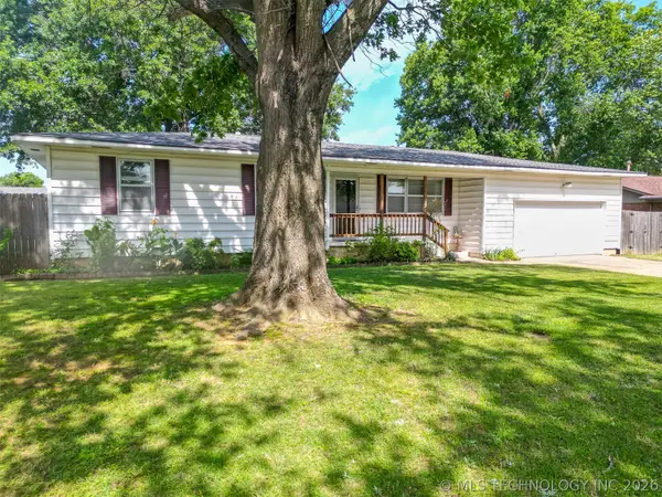 219 N Anthony Street, Muskogee, OK 74403
