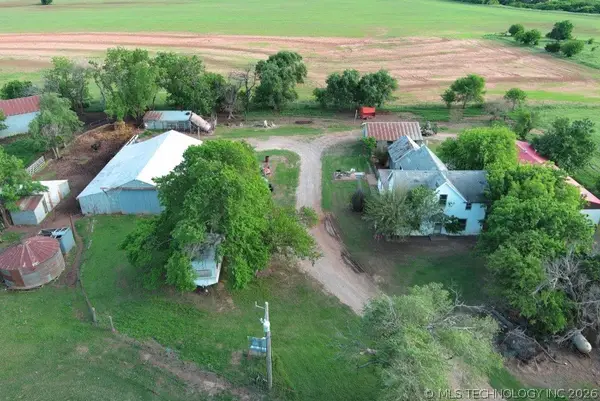 22429 E Rupe Avenue, Covington, OK 73730