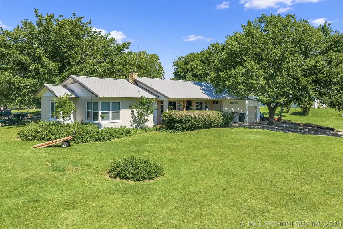 712 E 8th, Sulphur, OK 73086 - #1