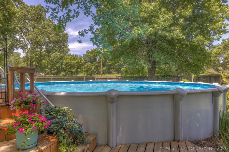 17404 S 324th East Avenue, Coweta, OK 74429 - #3