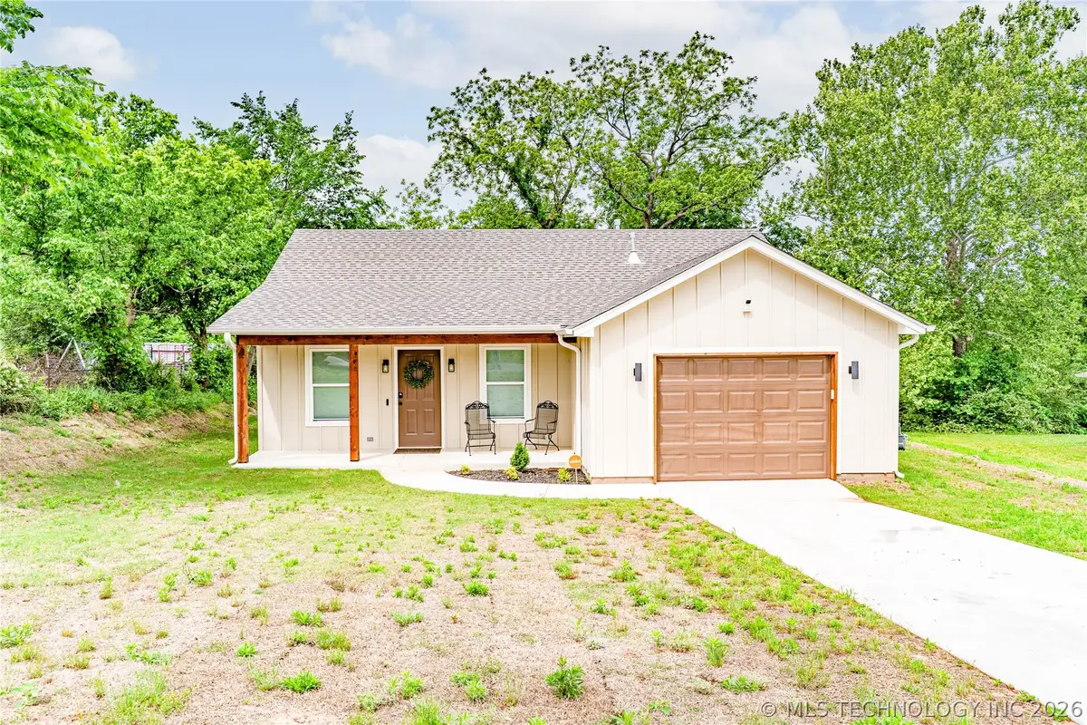 1602 S Hickory Street, Bristow, OK 74010 - #1