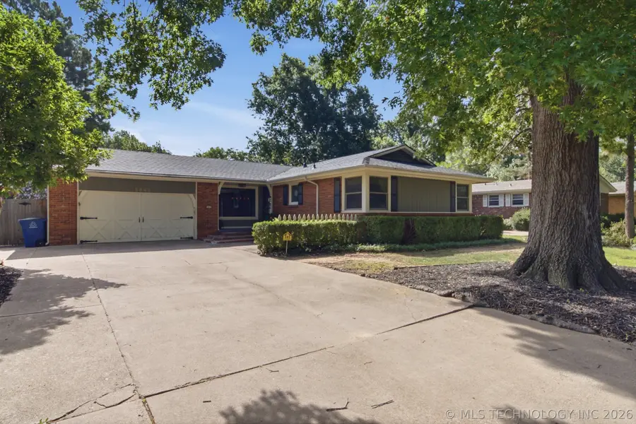 5643 S Yorktown Place, Tulsa, OK 74105 - #2