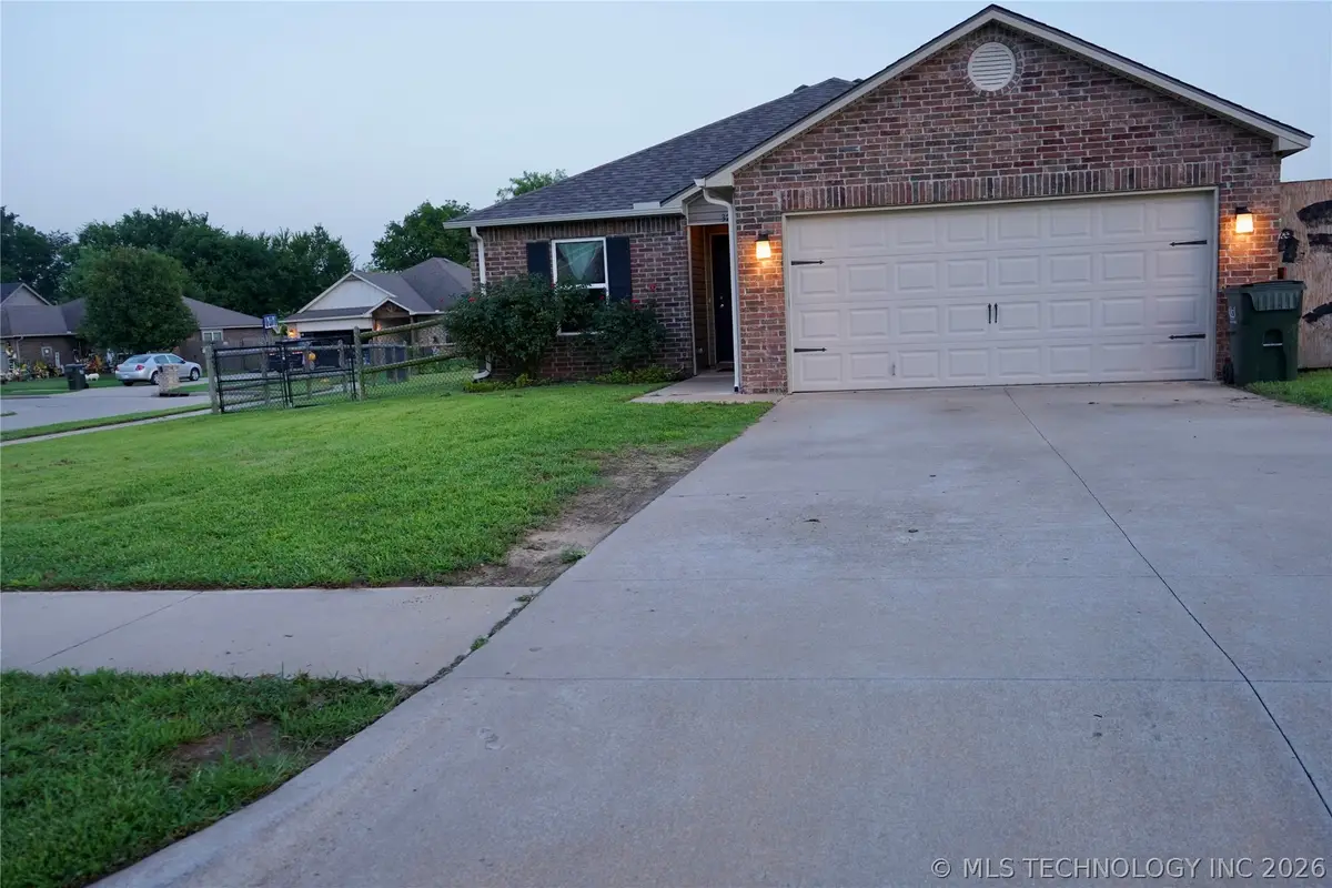 324 Austin Avenue, Kiefer, OK 74041 - #1