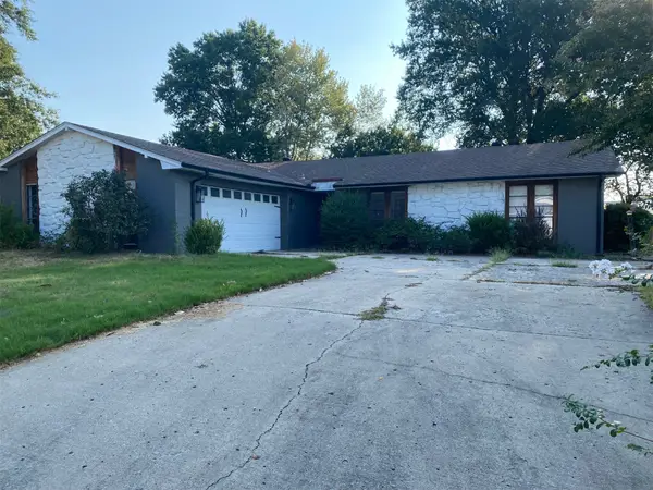 206 S Crabtree Road, Muskogee, OK 74403