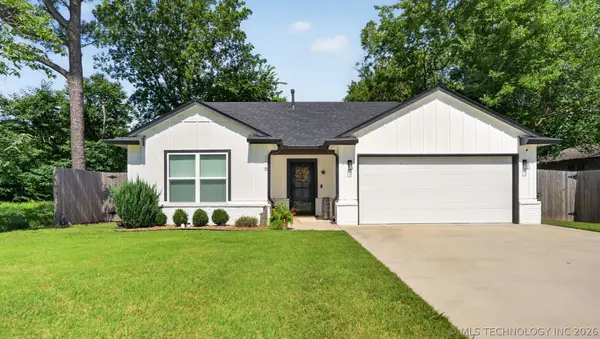 116 S Whitaker Street, Pryor, OK 74361