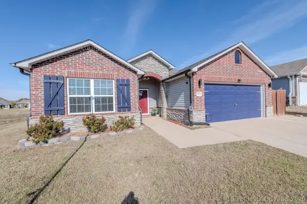 5811 E 146th Place S, Bixby, OK 74008