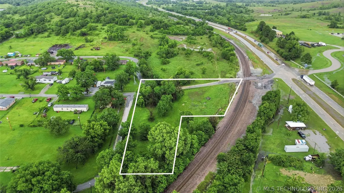 Maxine Avenue, Henryetta, OK 74437 - #1