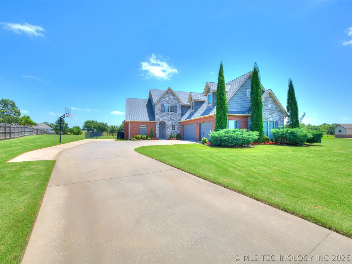 19397 S Quail Run Court, Claremore, OK 74017 - #1