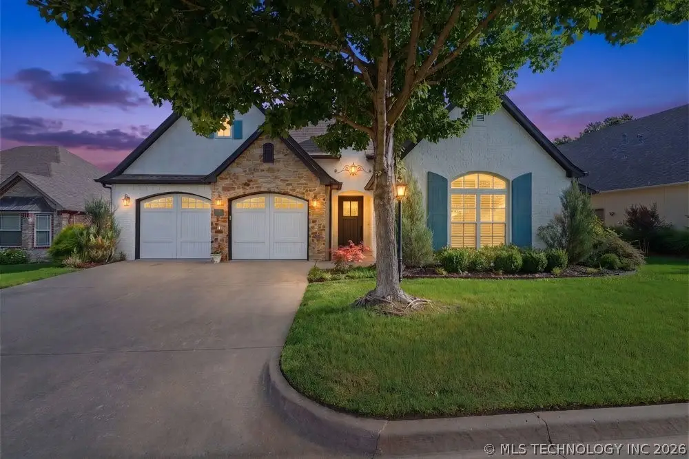 7832 E Galveston Street, Broken Arrow, OK 74014 - #1