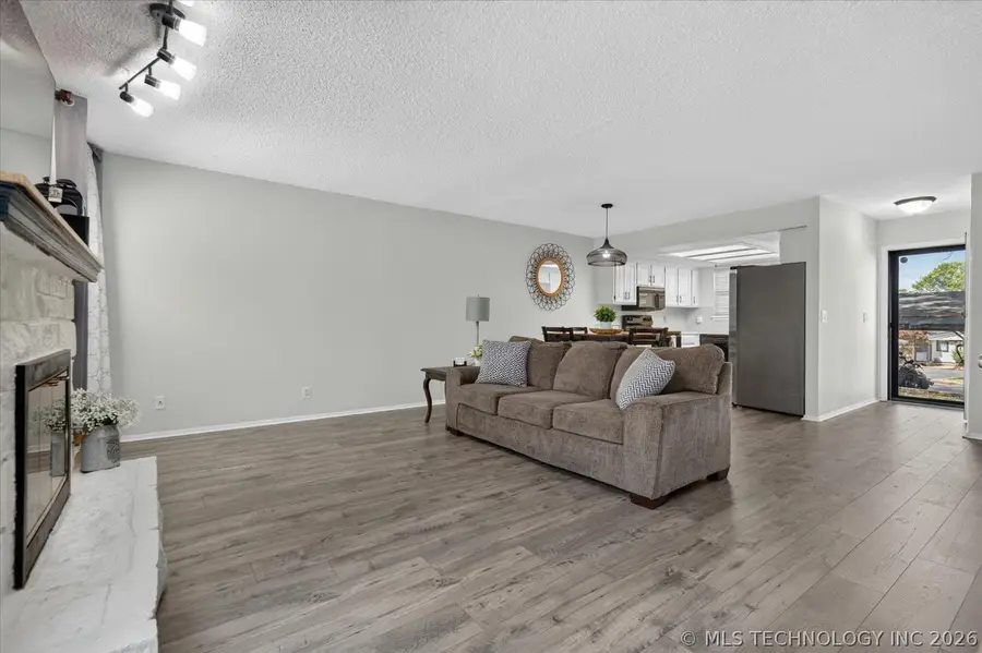 5225 Nowata Road #E-102, Bartlesville, OK 74006 - #3