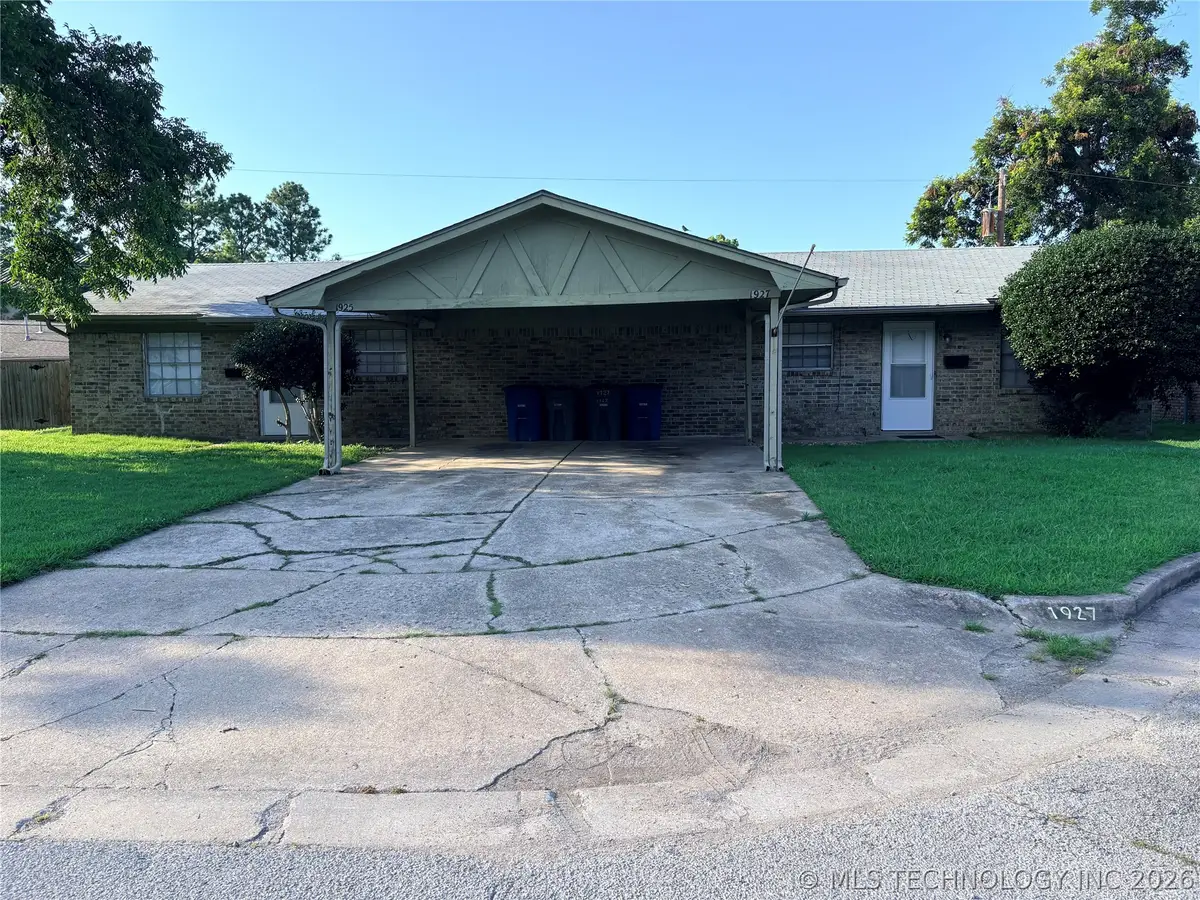 1925 E 51st Place, Tulsa, OK 74105 - #1