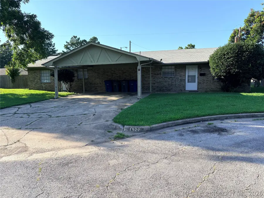 1925 E 51st Place, Tulsa, OK 74105 - #2