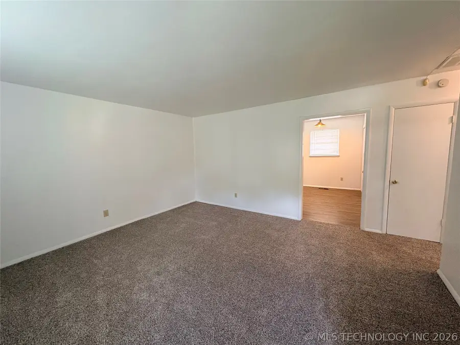 1925 E 51st Place, Tulsa, OK 74105 - #3