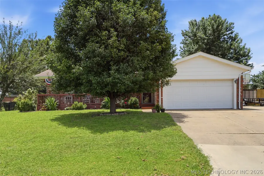122 Sooner Drive N, Stroud, OK 74079 - #2
