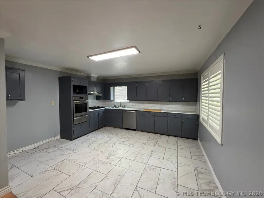 110 SE 5th Street, Checotah, OK 74426 - #2