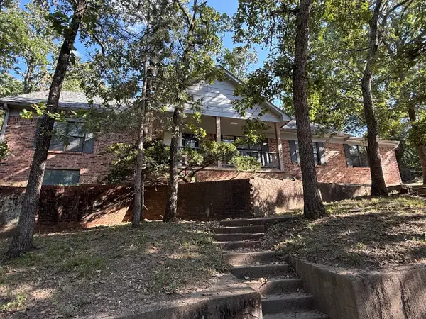1444 Oakdale Drive, Bartlesville, OK 74006