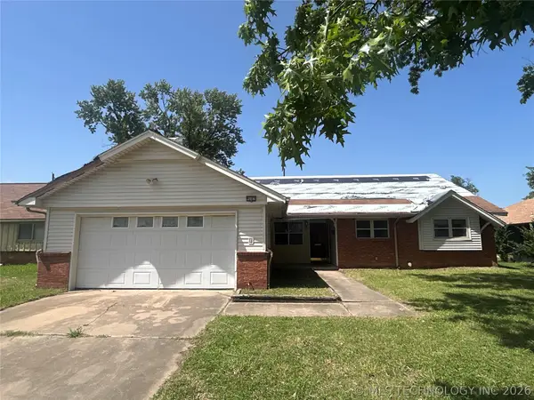 9067 E 33rd Street, Tulsa, OK 74145