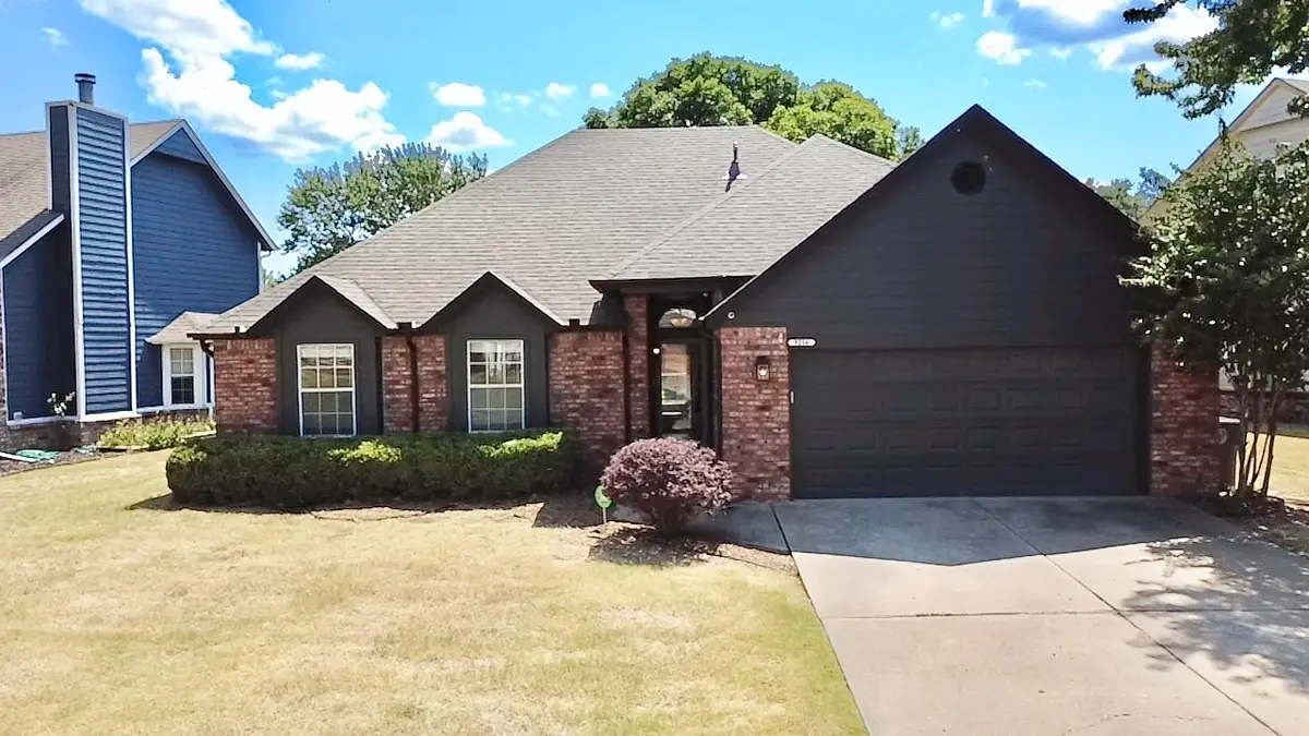 9216 E 97th Place, Tulsa, OK 74133 - #1