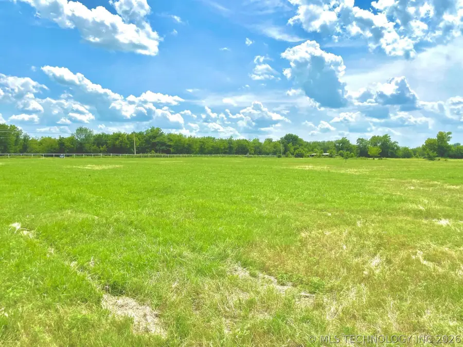 3535 E 161st Street S, South Tulsa, OK 74133 - #2