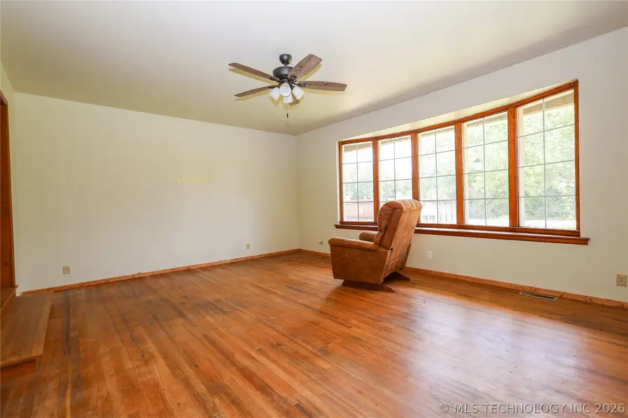 502 W 17th, Sulphur, OK 73086 - #3