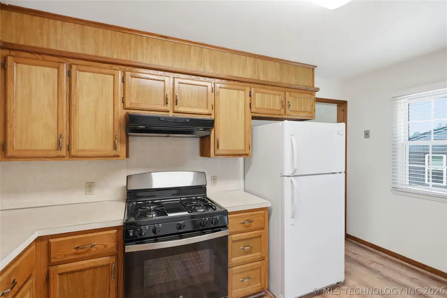 315 W 40th Street, Sand Springs, OK 74063 - #2
