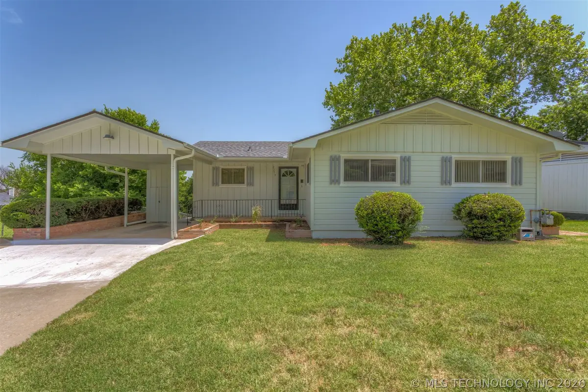 2219 N Main Street, Tulsa, OK 74106 - #1